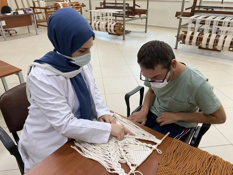 (Özel) Staj için gittiği yerde, hobisini işe dönüştürdü
