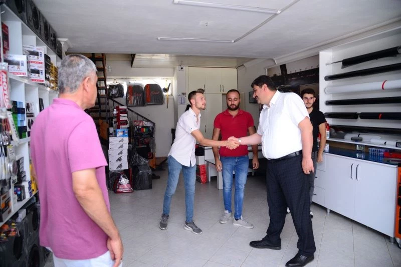 Kahramankazan Belediye Başkanı Oğuz’dan esnaflara ziyaret
