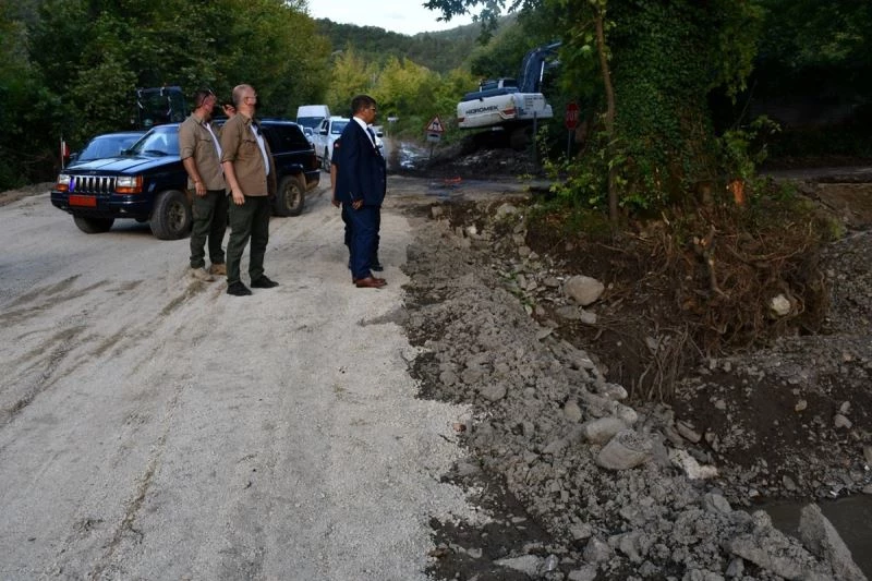 Vali Güler, yağışlarda zarar gören alanları inceledi
