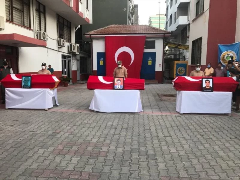 Düşen yangın söndürme uçağında yaşamını yitiren 3 Türk personel için Adana