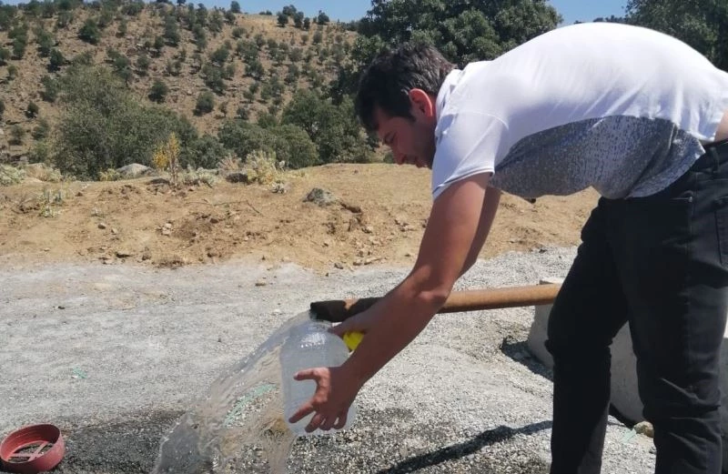 Mahallelerin su sorunları bir bir çözülüyor
