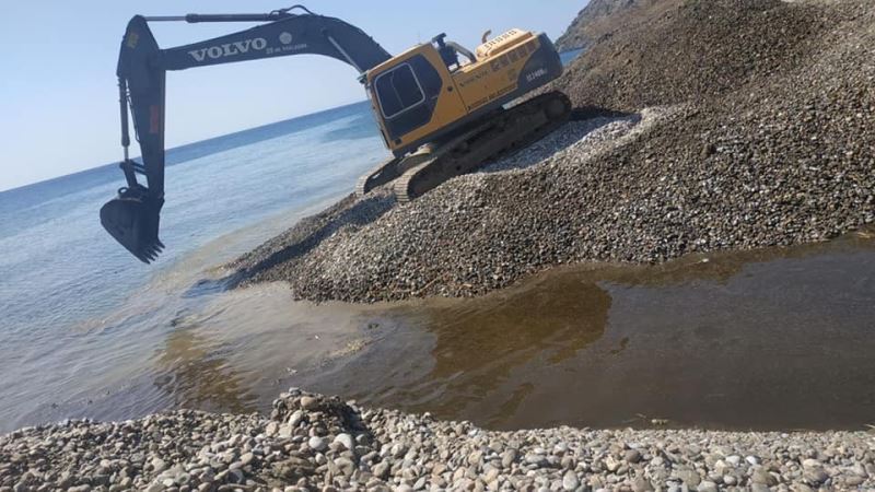 Bozyazı Belediyesi Sarıgöl’ün önünü açtı
