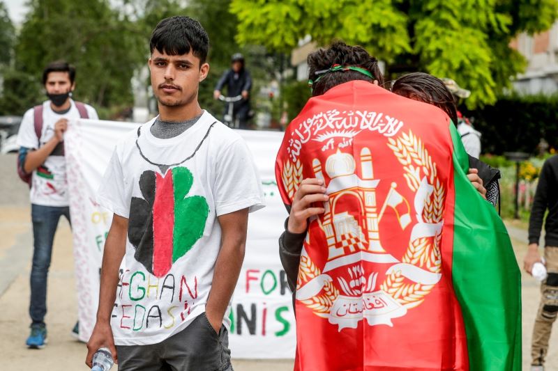 Brüksel’deki Afganlardan Taliban karşıtı protesto
