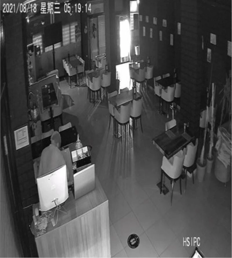 Mardin’de kafeye giren hırsız tablet, bilgisayar ve bahşiş kutusu çaldı
