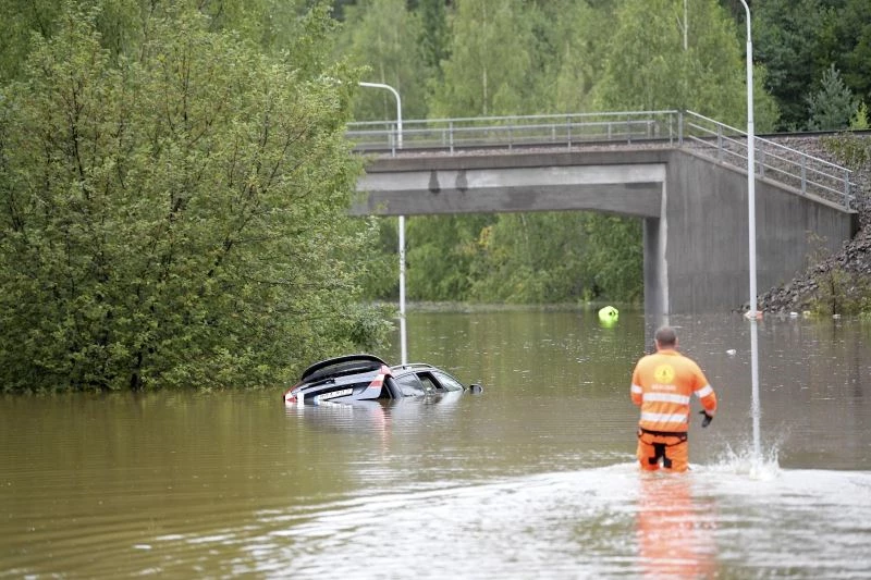 İsveç’in güneyini sel vurdu
