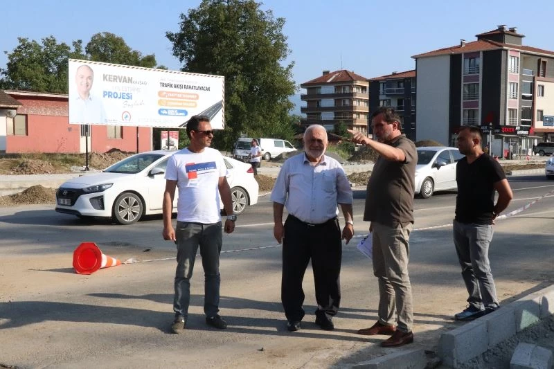 Kervan kavşağı gece gündüz takipte
