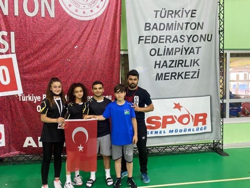 Badmintonda Kayseri’den 7 sporcu Türkiye’yi temsil edecek
