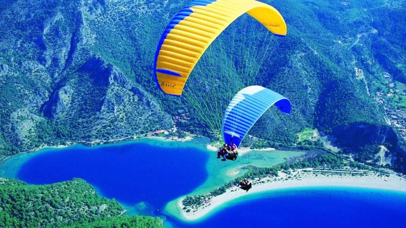 Fethiye’de paraşüt uçuşlarına ‘yasak’ getirildi
