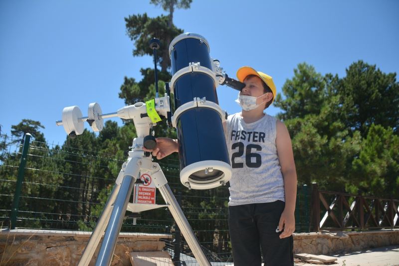 Astrofest gökyüzü meraklılarını bir araya getirdi
