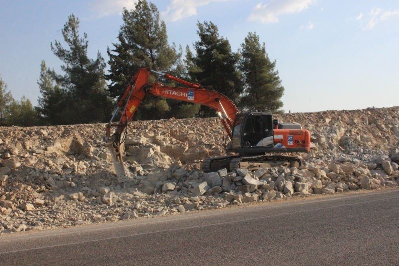 Kilis -Akbez Duble Karayolunun startı verildi
