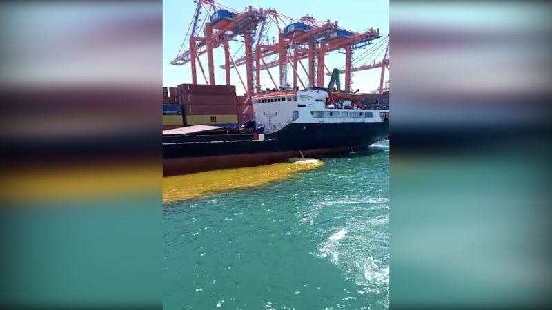Mersin Büyükşehir Belediyesinden denizi kirleten gemiye 1 milyon 355 bin TL’lik ceza
