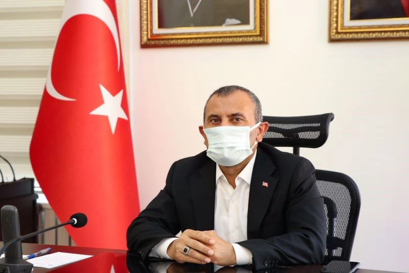 Validen kaymakamlara 