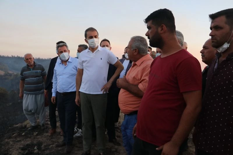 AK Partili Ömer Çelik: “Yanan alanların yapılaşmaya açılacağı yalan”
