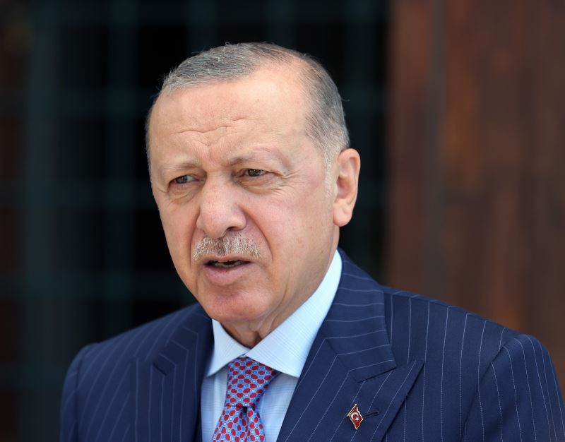 Cumhurbaşkanı Erdoğan: “Türkiye’de şu anda 300 bin Afganistanlı göçmen söz konusudur”
