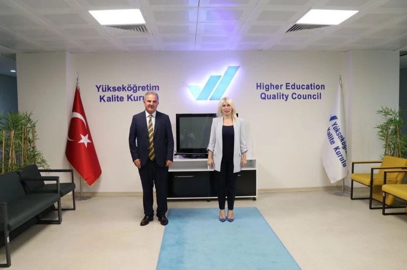 Akdeniz Üniversitesi kurumsal akreditasyon onayı alan ilk üniversitelerden  oldu
