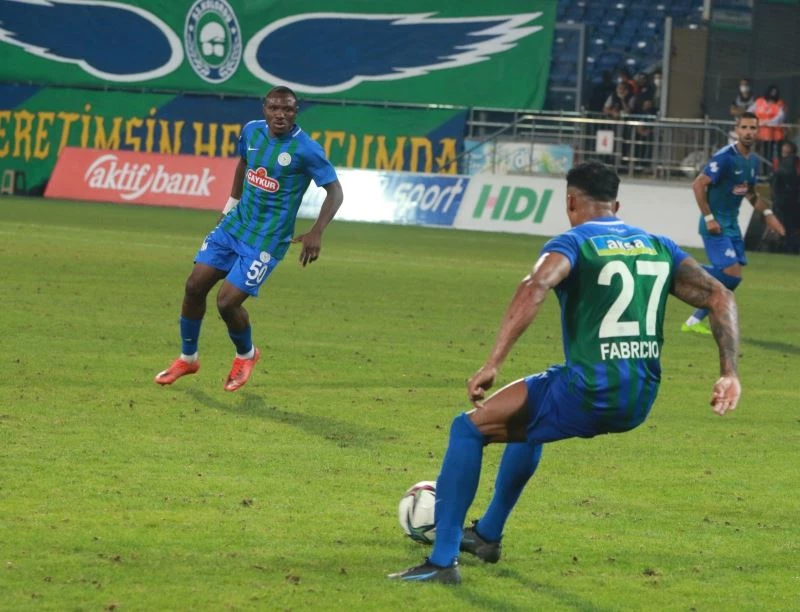 Umar Aminu 540 gün sonra sahada
