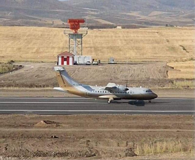 Azerbaycan’ın Fuzuli kentinde inşa edilen havalimanında test uçuşlarına başlandı
