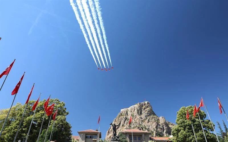 Türk Yıldızları Afyonkarahisar semalarında büyük zafer için uçacak

