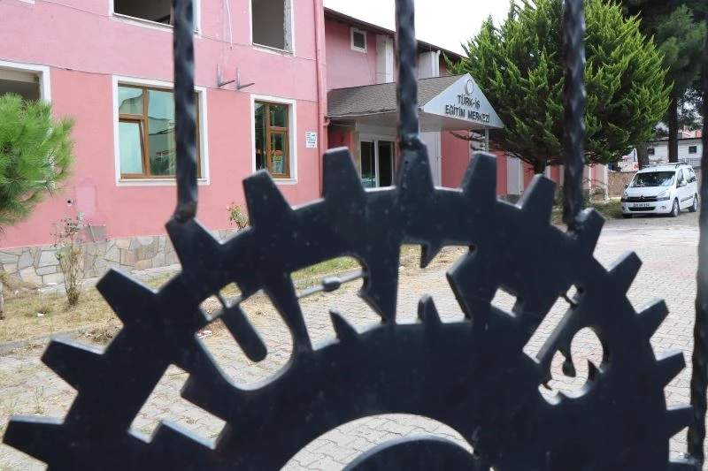 Bir bölgeye adını vermişti, yerine Türkiye’nin en büyük kütüphanelerinden biri yapılacak
