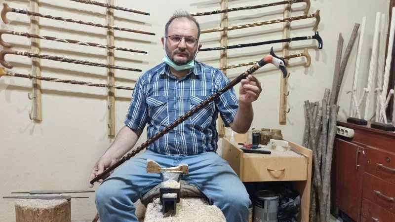 Devrek Bastonu Japonya’da görücüye çıkacak
