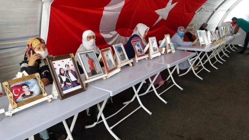 Evlat nöbetindeki ağabeyden kardeşine çağrı: 