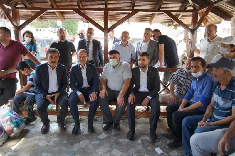 Fatih Erbakan: “Afet bölgesinde çok hummalı, ciddi derecede bir çalışma yürütülüyor”
