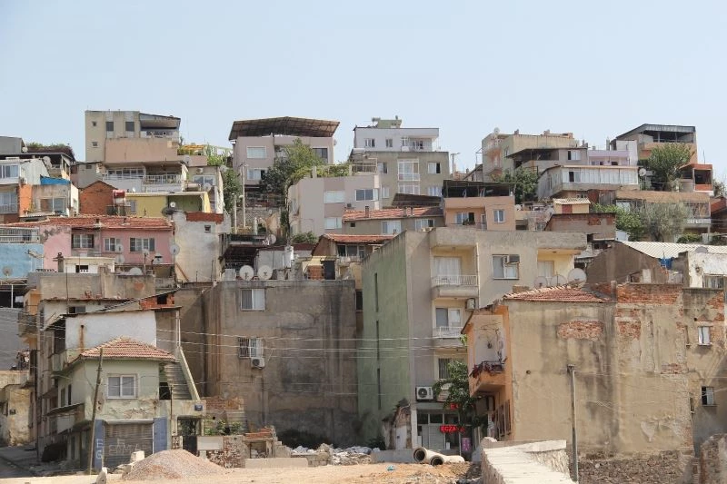 “Konak çileden çıkılmaz bir kent olmaya başlıyor”
