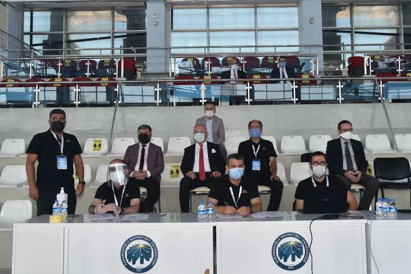 Rektör Namık Ak, özel yetenek sınavını takip etti
