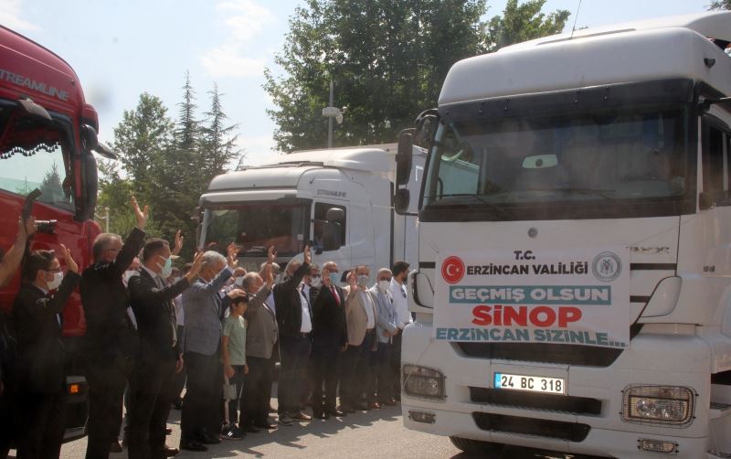 Erzincan’dan sel felaketinin yaşandığı Sinop’a 5 tır dolusu yardım gönderildi
