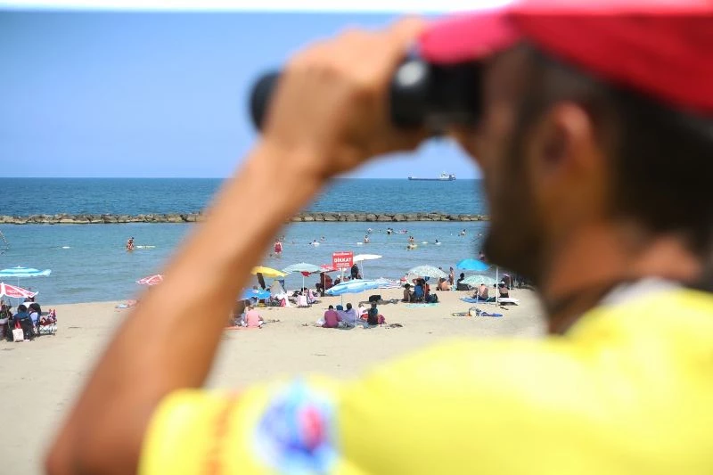 ‘Hayat’ nöbeti kayıpsız devam ediyor: 685 kişiyi kurtardılar
