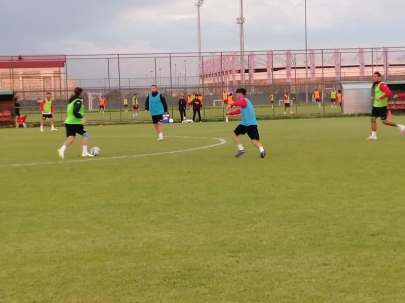 Ergene Velimeşespor’un Afyon kampı sürüyor
