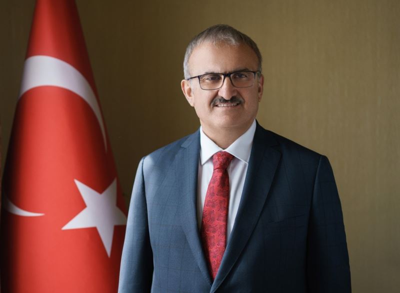 Vali Karaloğlu: “Türkler, Kürtler, Zazalar Anadolu’yu fethetmek için omuz omuzadır”
