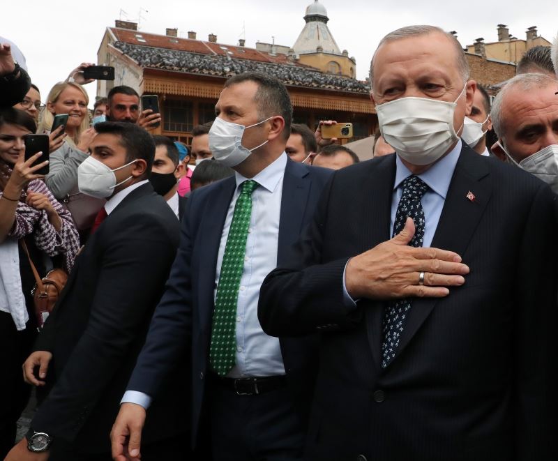 Cumhurbaşkanı Erdoğan’a Bosna Hersek’te sevgi seli