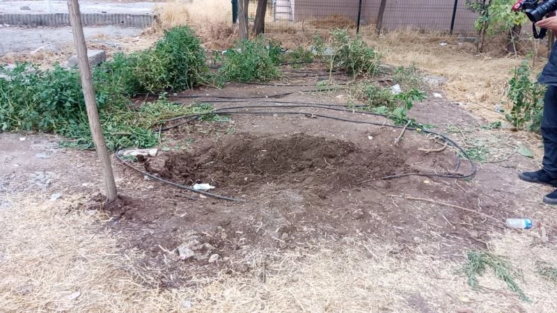 Genç kadını elektrik çarptı, yakınları hastanede tedaviyi reddedip toprağa gömdü
