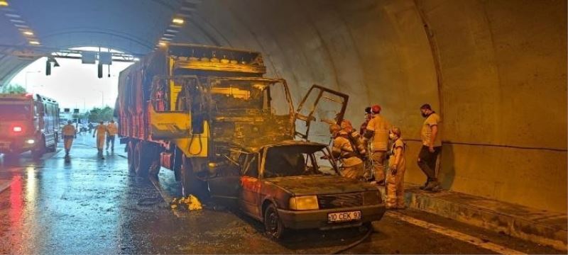 Üniversite okuyan kızlarını Aydın’a getirirken hayatlarını kaybettiler
