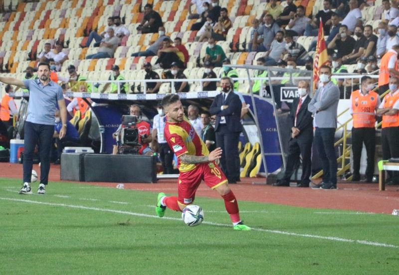 Yeni Malatyaspor’dan milli takıma Adem Büyük göndermesi!
