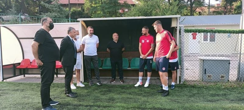 Emniyet Müdürü Aktaş, Kömürspor idmanını ziyaret etti
