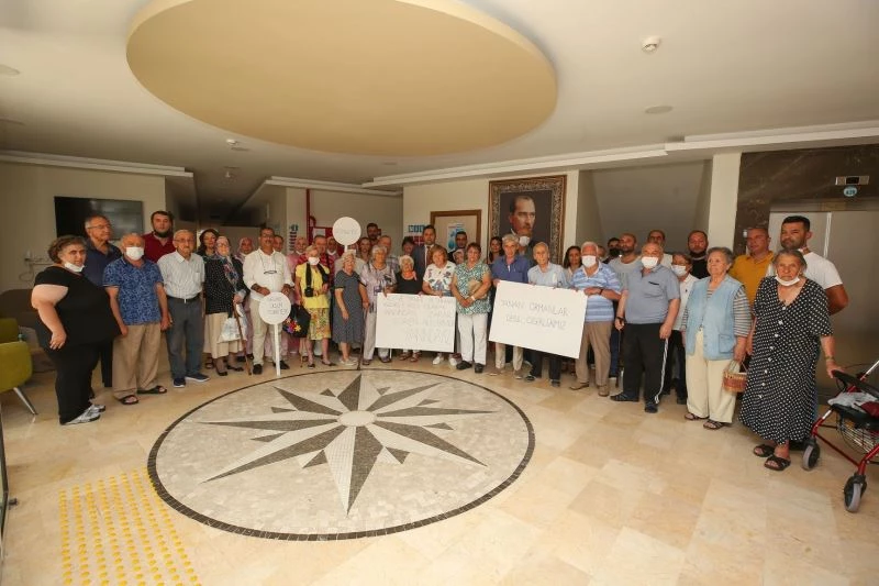 Huzurevinden felâket bölgesine anlamlı destek
