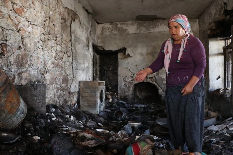 Kızları için 6 yıl biriktirdikleri çeyiz, 1 gecede kül oldu
