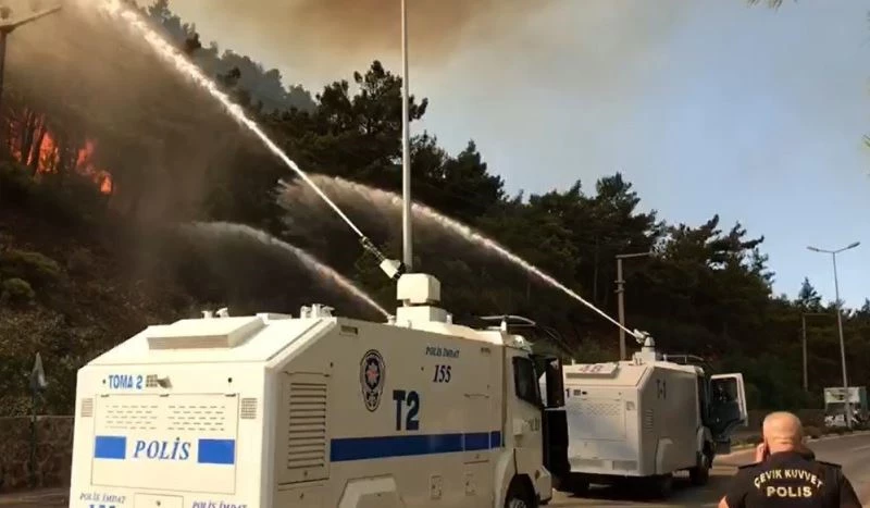 TOMA’lar alevlere karşı
