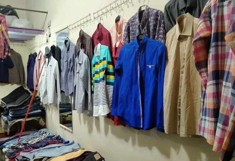 Diyarbakır’da ikinci el pazarına her meslekten rağbet
