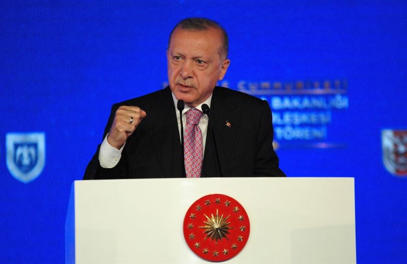 Cumhurbaşkanı Erdoğan, Ay Yıldız Yerleşkesi’nin temel atılma törenine katıldı
