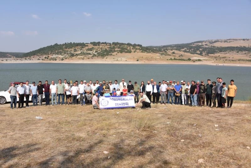 Balık tutma etkinliğine
