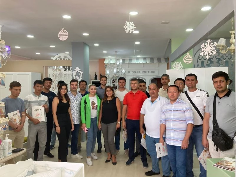 Özbek heyetten Bursa Mobilyası’na tam puan
