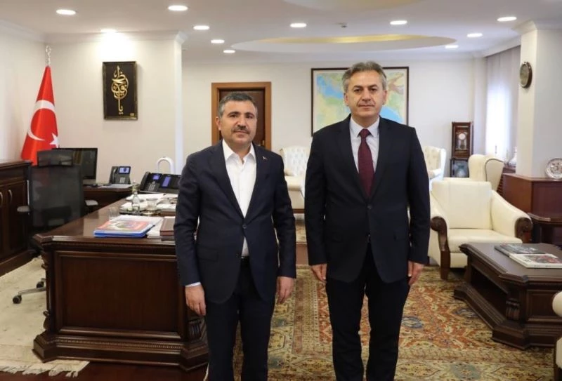 Vali Atay’dan Çetinkaya ve Yiğit’e başarı dileği
