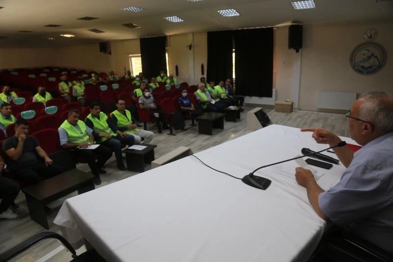 Köyceğiz’deki yangın Çameli’de dikkatle izleniyor
