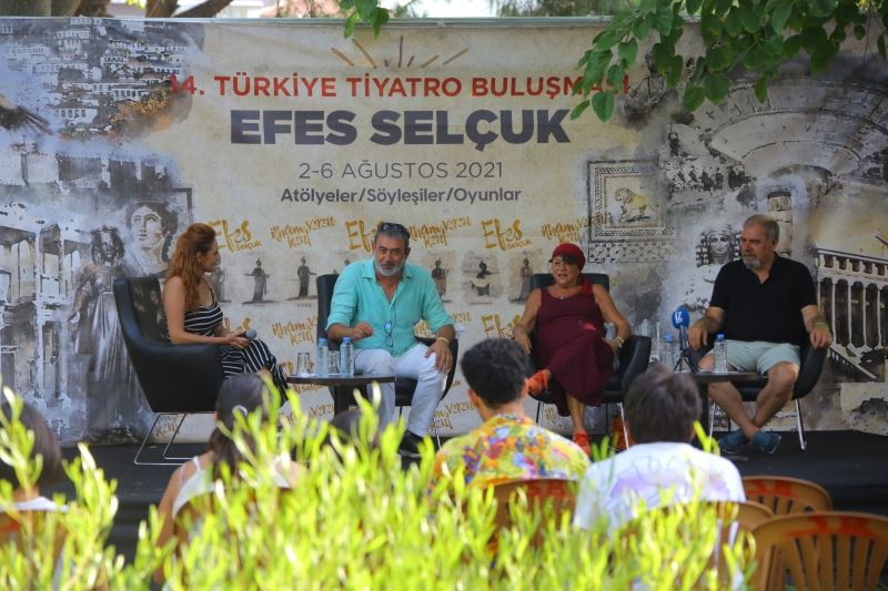 Selçuk’ta 14. Türkiye Tiyatro Buluşması devam ediyor
