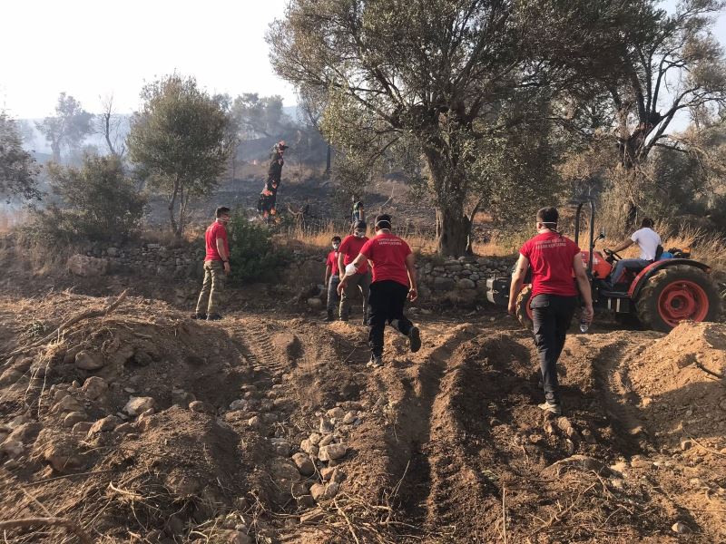 OBAK 3 gündür yangın bölgesinde vatandaşlara yardım ediyor
