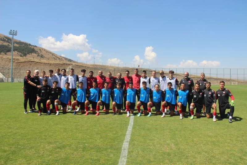 U19 Milli Takımı, Avrupa Şampiyonası 1. ön eleme turu maçlarına Erzurum’da hazırlanıyor
