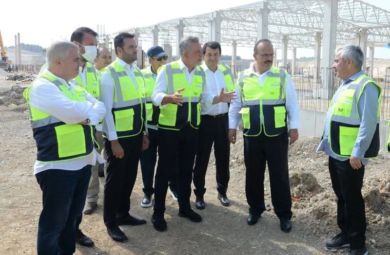 TEKNOSAB’da fabrikalar hızla yükseliyor
